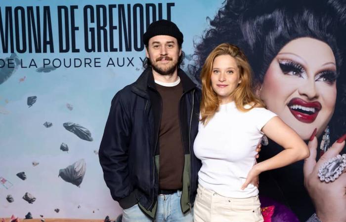 Vea las estrellas en el estreno del espectáculo de Mona de Grenoble