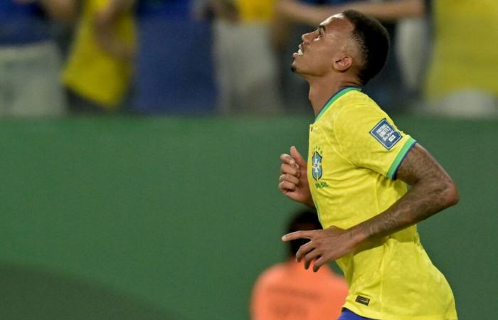 Gabriel Magalhaes impresiona con Brasil en el empate 1-1 contra Uruguay