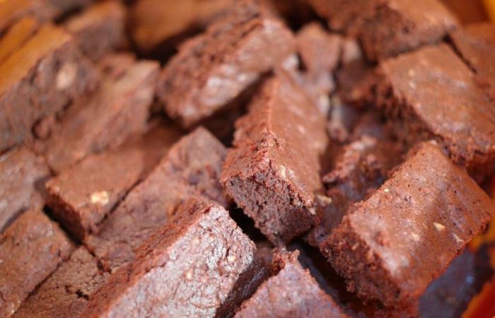 Muere estudiante estadounidense tras comer brownie sin gluten