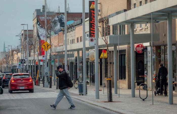 El 35% de los nuevos residentes permanentes francófonos abandonan Canadá, especialmente en Quebec y Ontario.