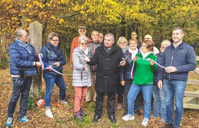 Inaugurada una nueva ruta de senderismo en Bagnoles-de-l’Orne