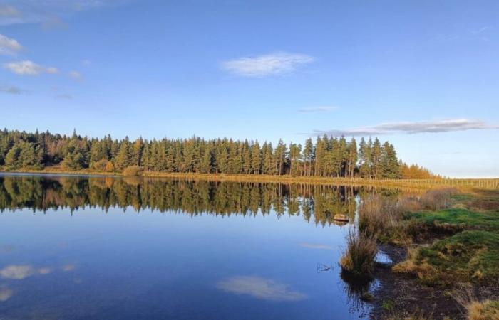 Este lago Puy-de-Dôme, popular entre los excursionistas, está siendo objeto de importantes obras