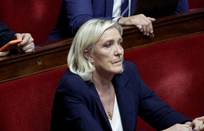 Marine Le Pen advierte que la RN votará a favor de la censura “si se amputa el poder adquisitivo de los franceses”