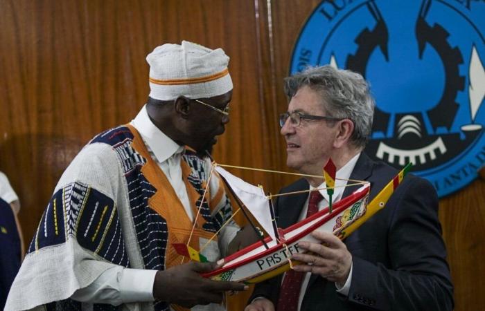 Senegal/Legislativo: Mélenchon saluda la “victoria de Pastef” | APAnoticias