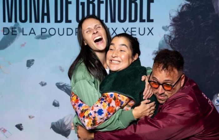 Vea las estrellas en el estreno del espectáculo de Mona de Grenoble