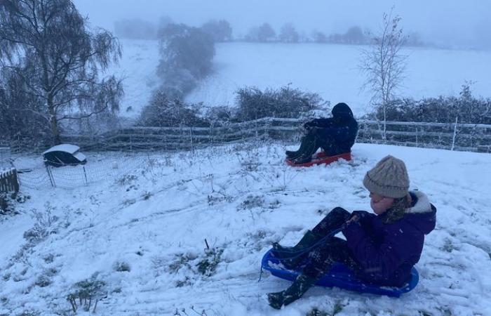 Clima en el Reino Unido: se emiten nuevas alertas de nieve y hielo mientras los meteorólogos advierten sobre más interrupciones en los viajes | Noticias del Reino Unido