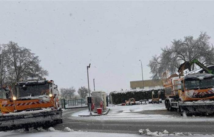 tráfico, 10 accidentes, 30 bomberos y 60 gendarmes movilizados