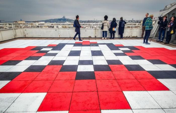 Arte callejero en París: Invader presenta una obra gigante sobre la Place d’Italie