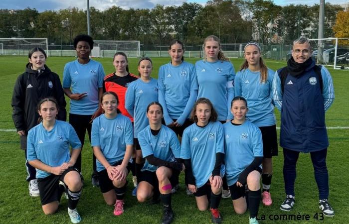 Las colegialas de la sección femenina de Puy Foot 43 en el punto de mira