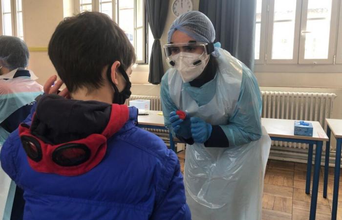 Detectados dos casos de tuberculosis en una escuela, se organizan exámenes de detección en todo el establecimiento