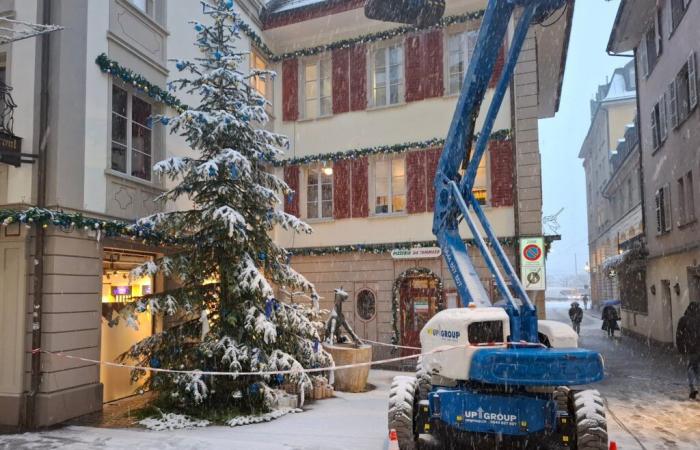 Árbol de Navidad en el restaurante Einhorn: Beyeler ha vuelto