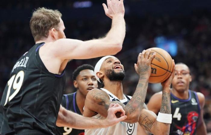 Barrett anota 31, Barnes suma 17 tras su lesión y los Raptors vencieron a los Timberwolves 110-105