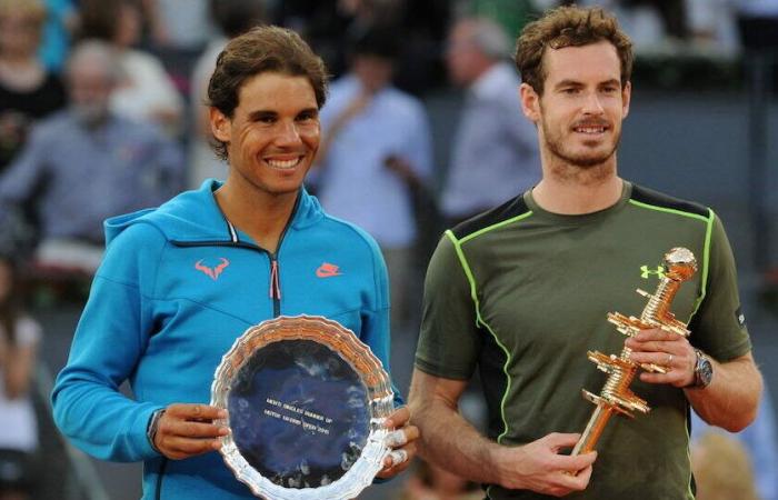 Insólito > Andy Murray: “Rafael Nadal nunca ha tirado su raqueta con ira en una pista. Por otro lado, te puedo decir que he visto bastantes mandos de videojuegos “volando” desde todos los hoteles del mundo”.