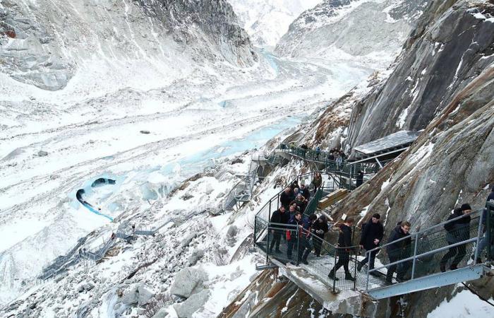 el gobierno quiere proteger los glaciares y protegerse de ellos