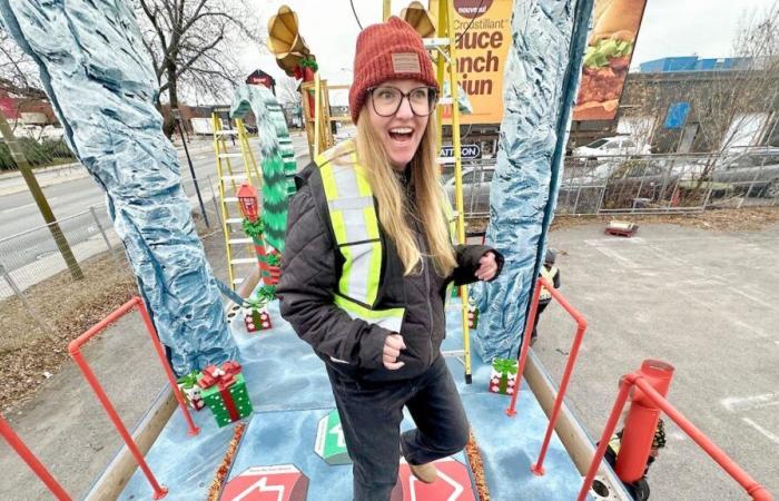 Aquí tenéis la nueva carroza alegórica del Desfile de Papá Noel de Montreal… y adivinad a qué personaje servirá. (Pista: tiene pelaje verde)