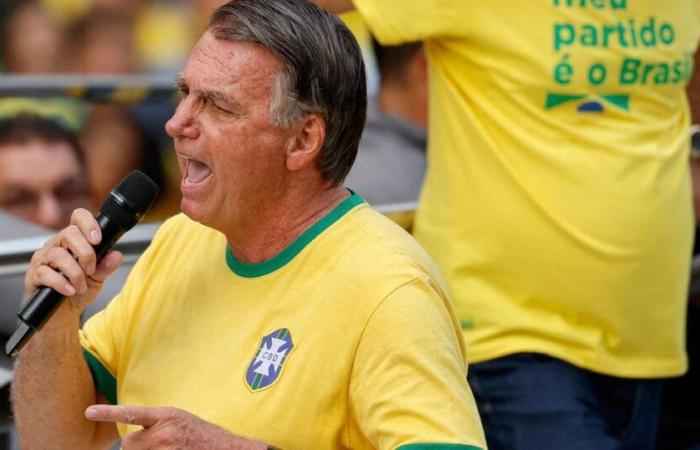 La policía pide acusación contra Jair Bolsonaro por intento de “golpe de Estado” en 2022