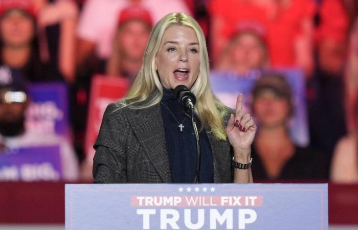 Donald Trump anuncia la nominación de Pam Bondi a la Justicia tras la retirada de Matt Gaetz