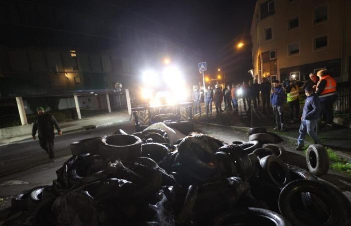 300 toneladas de estiércol en Angulema, gran bloqueo en Ruffec: los agricultores dan un paso adelante (vídeos)