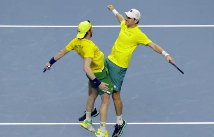 Australia domina a Estados Unidos y llega a semifinales de la Copa Davis