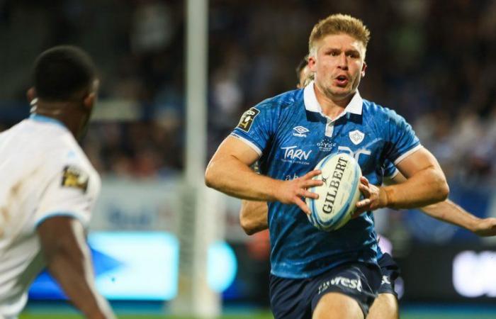 Transferencias/Top 14- Jack Goodhue extiende dos años más en Castres