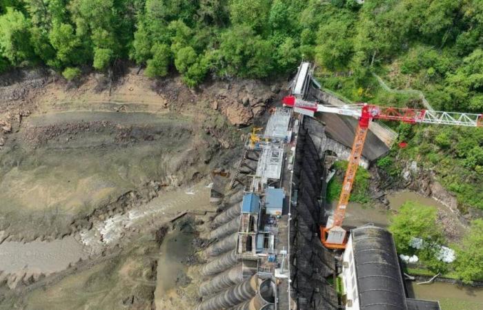 En Bretaña, las obras de esta presa se retrasan por el mal tiempo