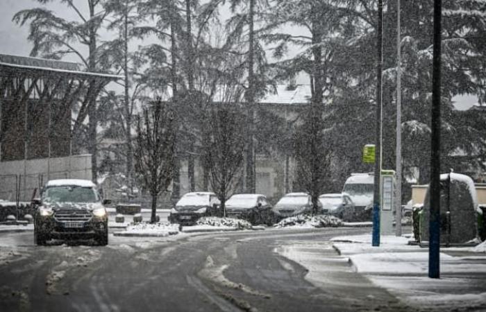 Météo-France pone 54 departamentos en alerta naranja este jueves