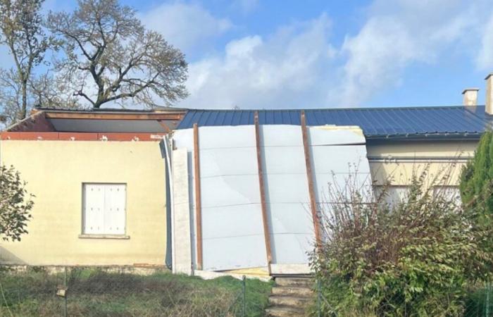 Viento de hasta 118 km/h, el techo de una casa arrancado