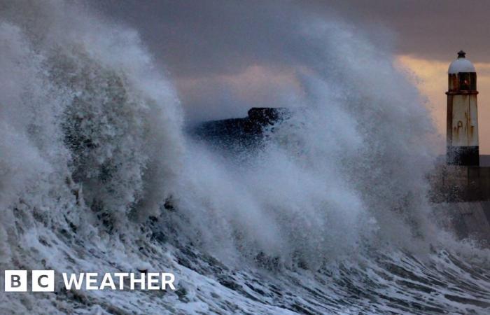 La tormenta Bert azotará el Reino Unido mientras se emiten nuevas advertencias meteorológicas para el fin de semana