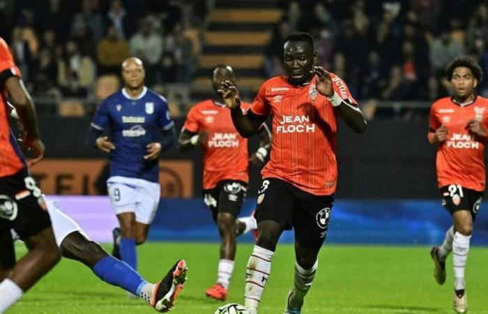 FC Lorient. Varias semanas de ausencia para Mohamed Bamba, Junior Kroupi en el regreso