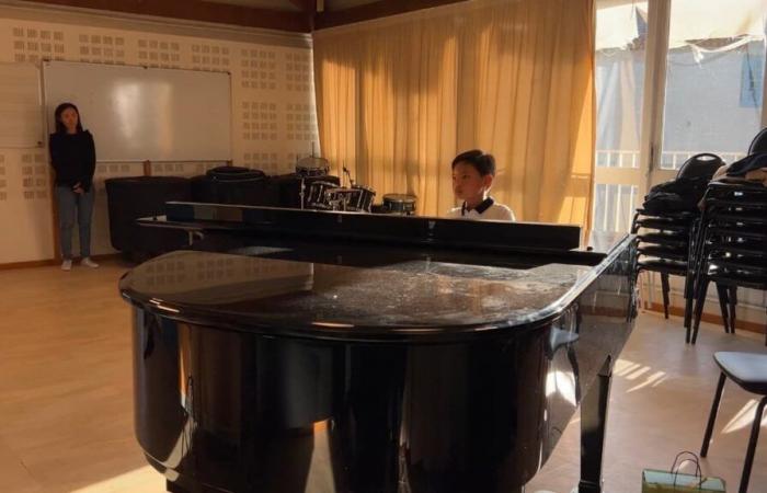 Con sólo 10 años, un joven manosquin ofrece su primer recital de piano