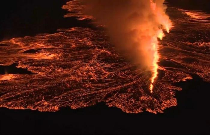 Volcán islandés entra en erupción por séptima vez en un año