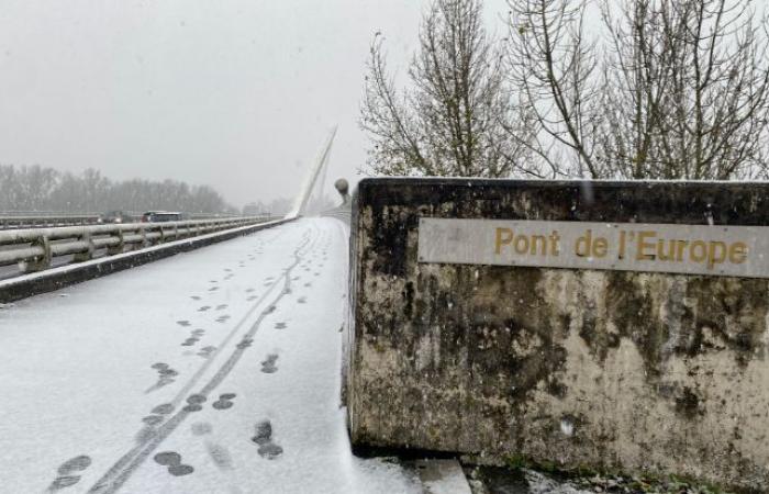 En directo – La nieve empieza a aguantar en las carreteras del Loiret