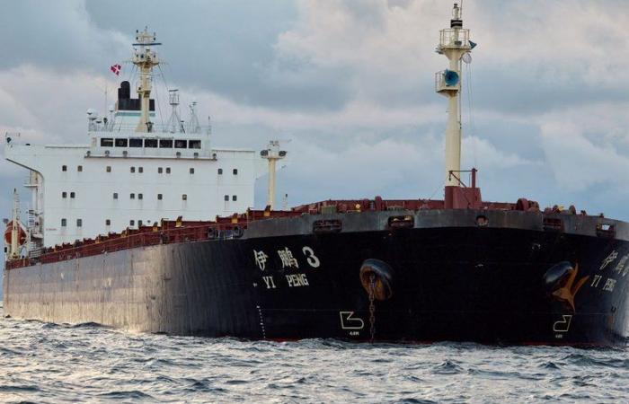 Sabotaje de cables en el Mar Báltico: cerca de la zona donde se dañó el cable “C-Lion1″… se sospecha de un barco chino, el Yi Peng 3