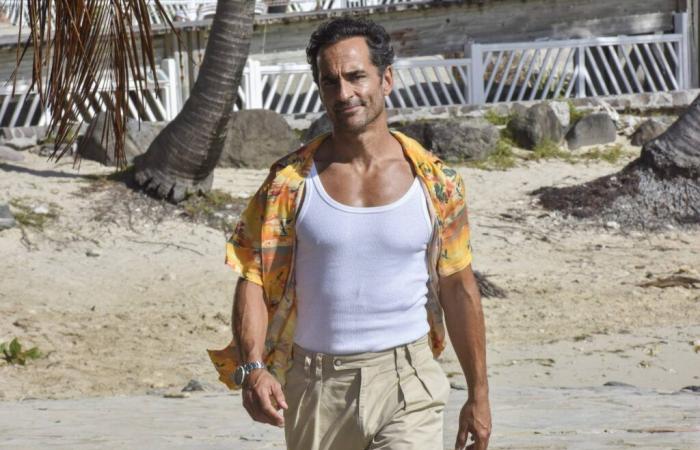 Mezcla entre Magnum y OSS117, el comediante y actor Florent Peyre se convierte en “Comandante Saint-Barth”