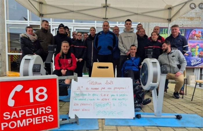 Estos bomberos manchegos remaron 2 horas y donarán cerca de 3.000 euros a la Teletón