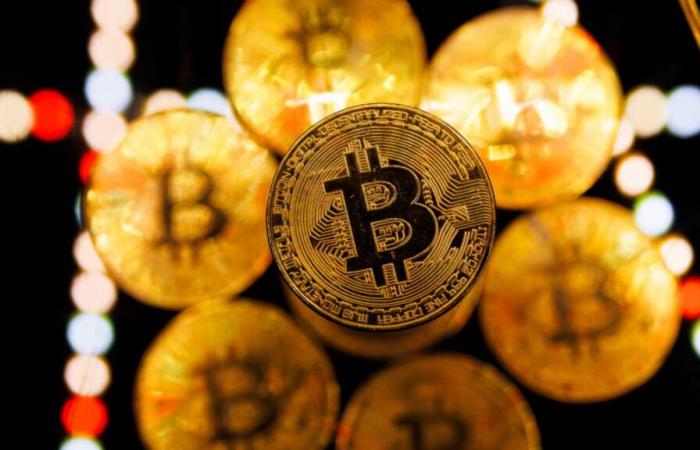 Bitcoin alcanza un nuevo récord y corre hacia los $100,000 mientras continúa el repunte