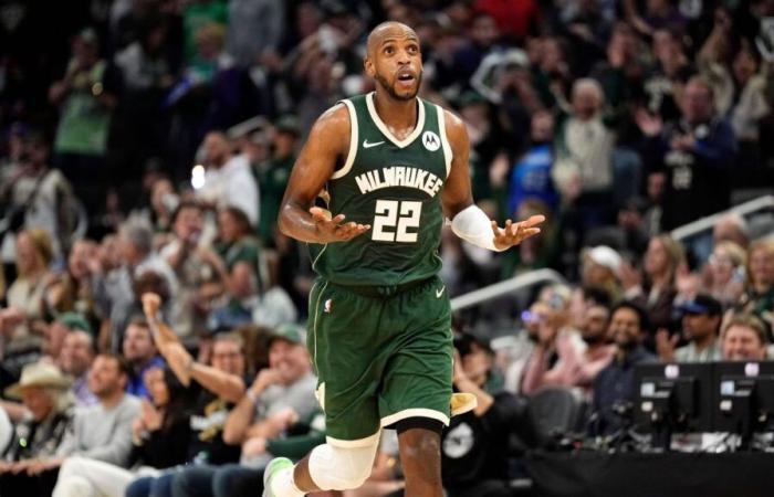 Fuentes: Khris Middleton de los Bucks, dado de alta, sigue mejorando