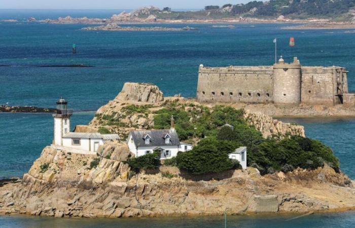 Un buen comienzo para reservar su estancia en una isla del Finisterre, en la casa de un farero