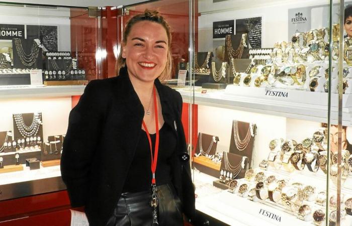 En Vannes, la joyería Histoire d’or, una auténtica joya roja, abrió sus puertas en la rue du Mené.