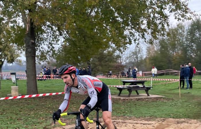 Creusot Cyclisme: Hugo Antunes en el podio del Challenge regional de ciclocross