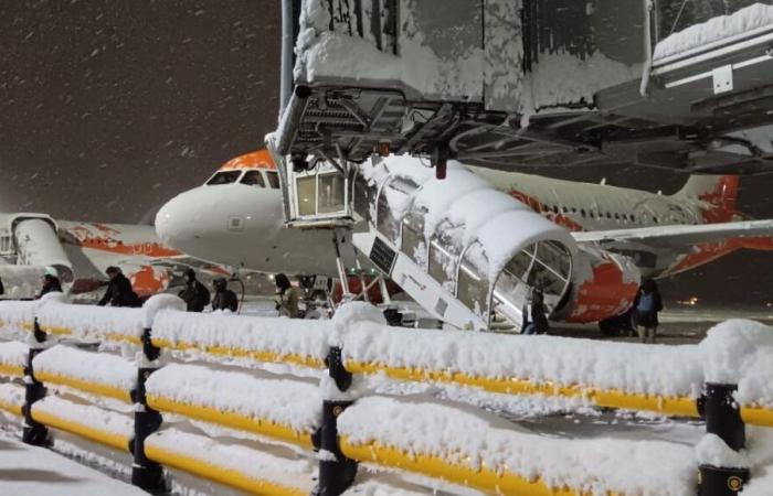 Tormenta Caetano: pasajeros varados durante más de siete horas en un vuelo que uniría Basilea-Mulhouse con Toulouse