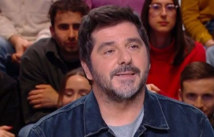 “Es difícil…”, después de estar cerca de él, Patrick Fiori lo suelta.