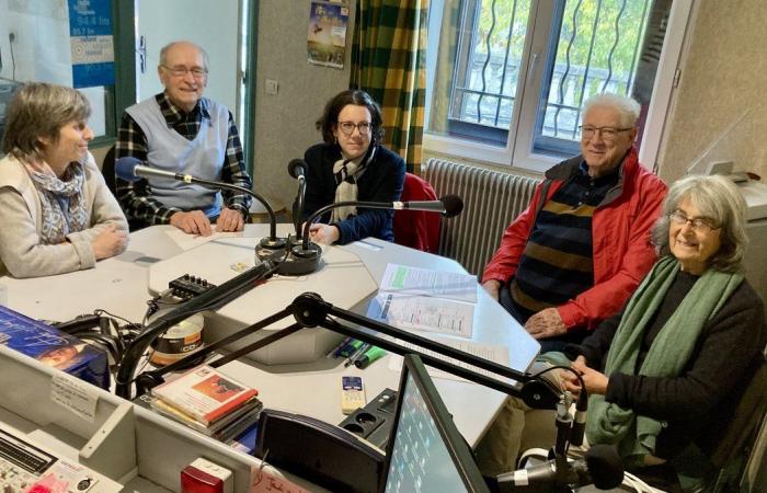 DATO DE LA TARDE Las radios comunitarias de Cévennes tranquilizan temporalmente su presupuesto