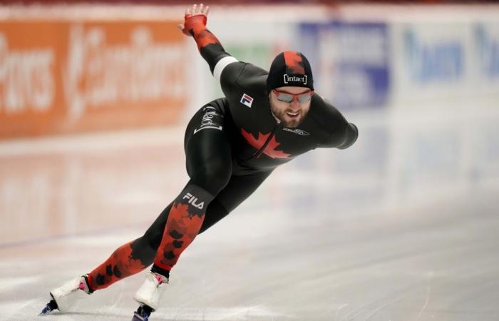 Patinaje de velocidad en pista larga | Laurent Dubreuil gana la plata en los 500 metros en el Mundial de Nagano