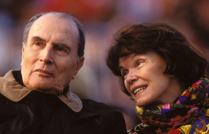 su amante vivía bajo el mismo techo que ella y François Mitterrand