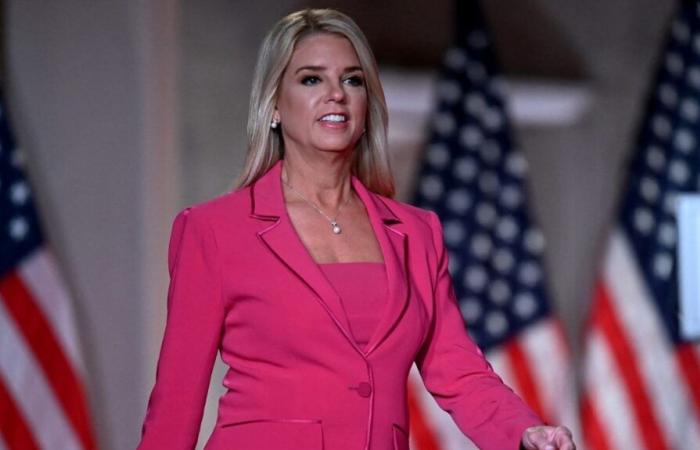 Donald Trump elige a la abogada Pam Bondi para el Departamento de Justicia tras la retirada de Matt Gaetz