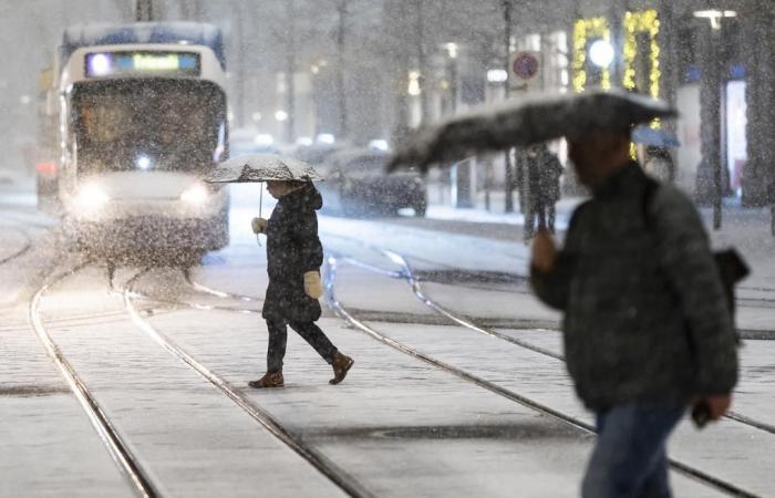 Suiza: la nieve sigue perturbando el tráfico el viernes