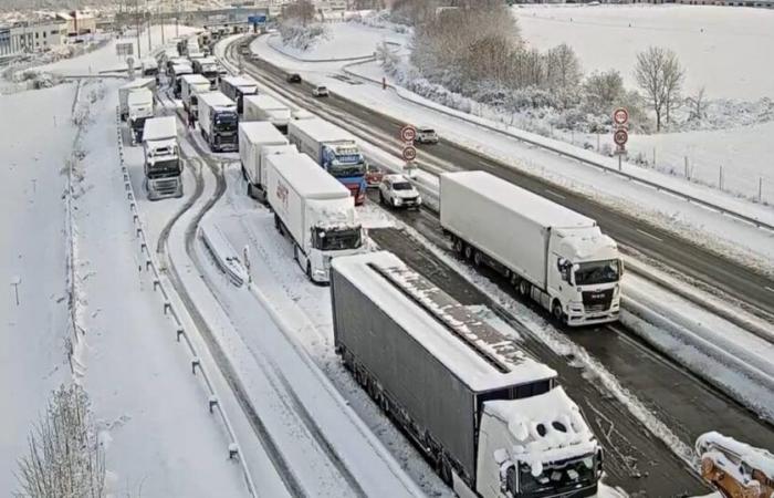 Imágenes del atasco del Titanic en la A36