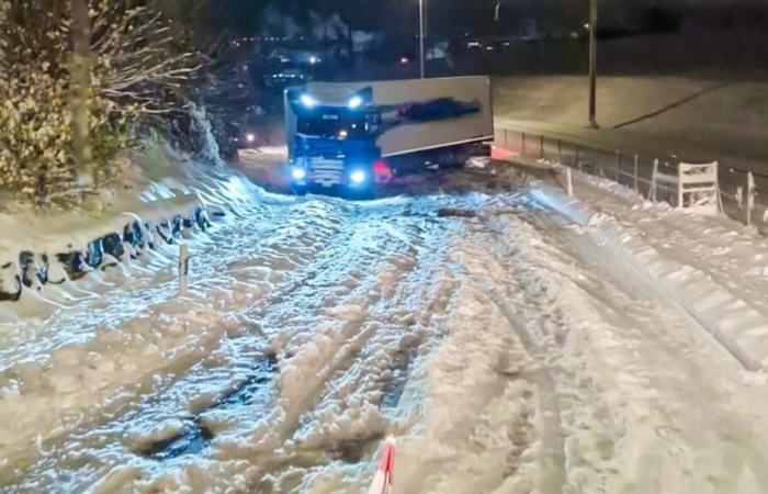 Friburgo bajo la nieve: 90 accidentes y un herido leve