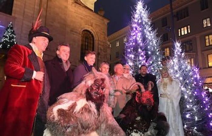 [PHOTOS] Inauguración del 17º Mercado navideño alemán en Quebec